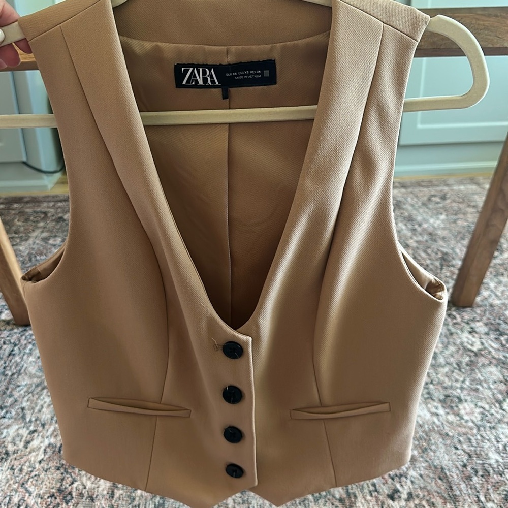 Zara Tan Buttoned Tank Top